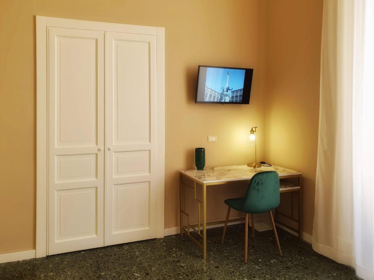 Palazzo La Piana Rooms Catania Ngoại thất bức ảnh